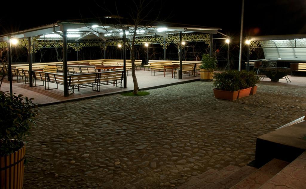 Dormitory Hualing Tiflis Exterior foto